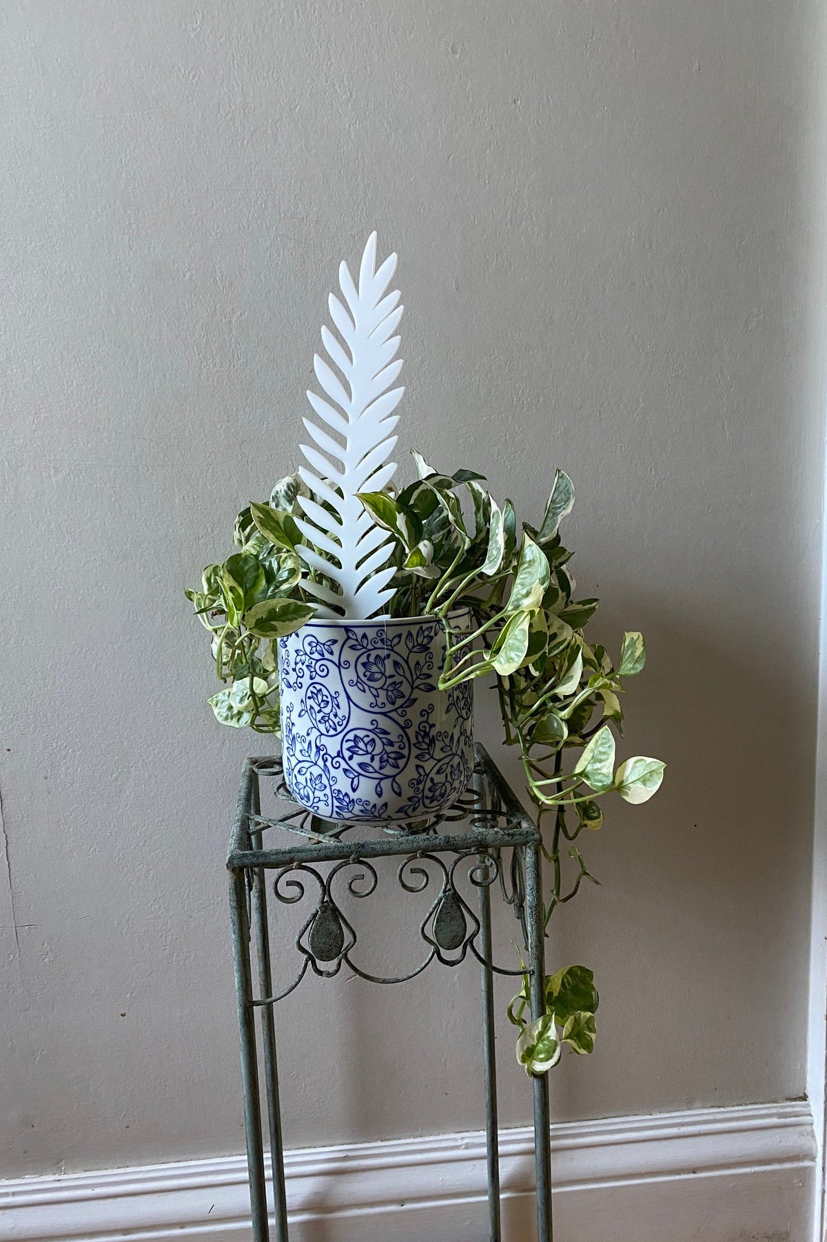 Plant Support Trellis White Acrylic | Decorative Modern Houseplant Pot Stand | Indoor Outdoor Garden Patio Accessory | Custom Sign | 1620 Designs